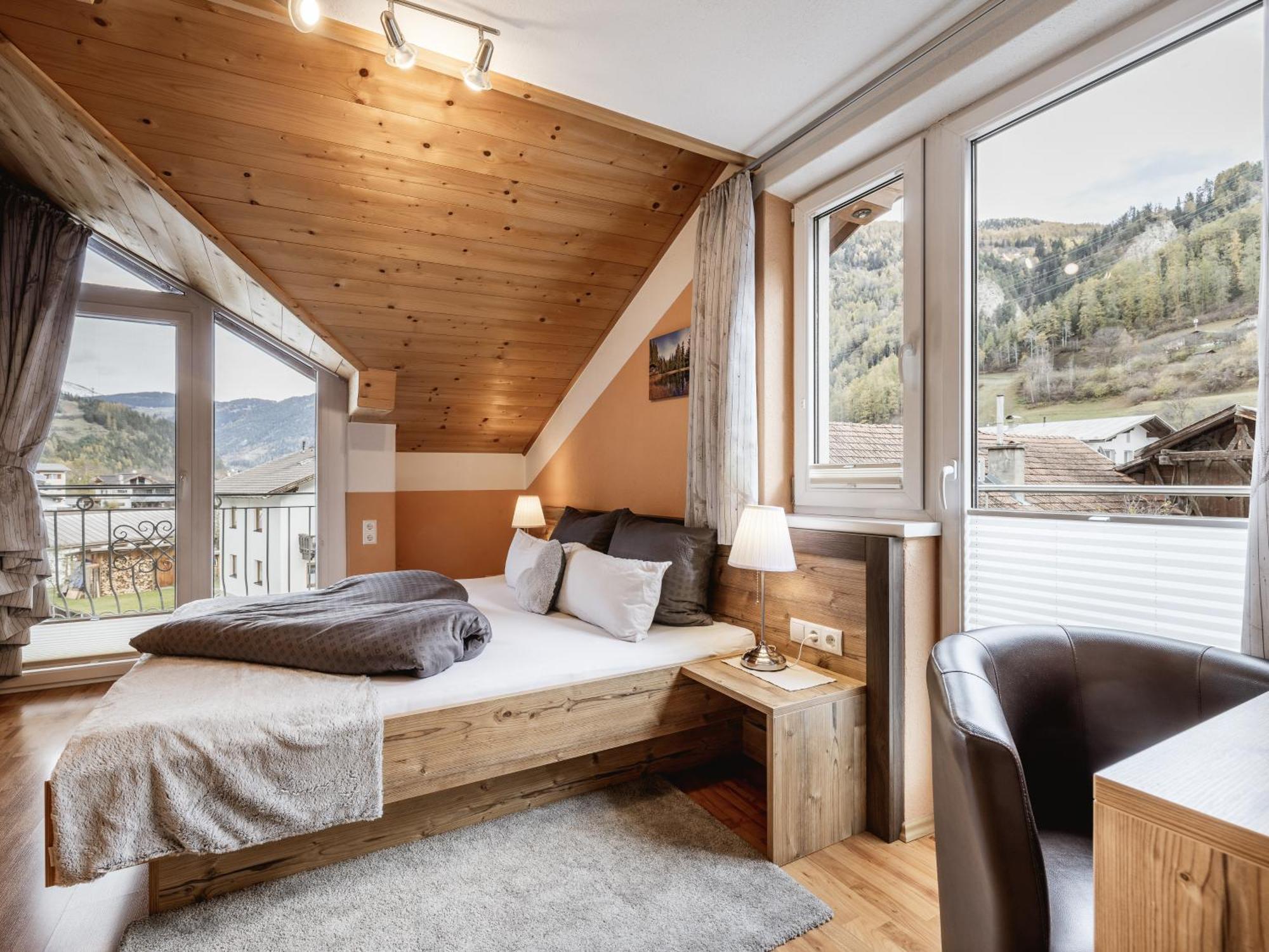 Alpenapartments Ried im Oberinntal Exterior foto